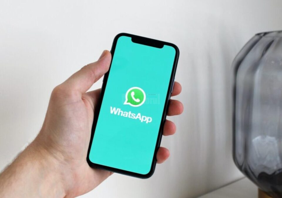 Tânără suceveancă înșelată de ”mătușa” care i-a cerut urgent bani pe Whatsapp. Foto Pexels Tânără suceveancă înșelată de ”mătușa” care i-a cerut urgent bani pe Whatsapp. Foto Pexels