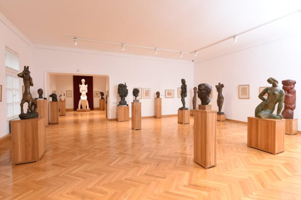 Muzeul de Artă Ion Irimescu - Sala bronzurilor
