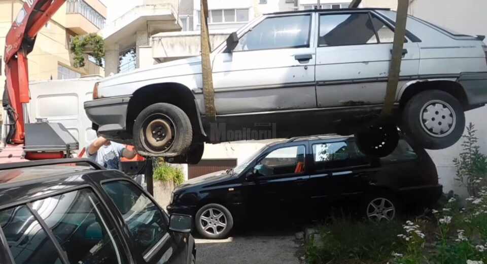 Taxa pentru ridicarea mașinilor de pe străzile Sucevei a crescut la 500 de lei, din februarie 2025