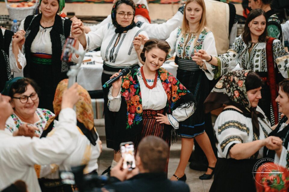 „Șezătoarea Vicovenilor”