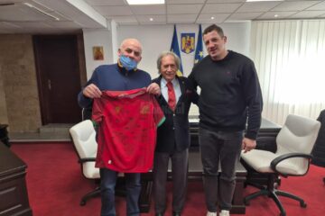 Primarul Vasile Rîmbu a fost vizitat de o mică delegație a naționalei de rugby a Portugaliei