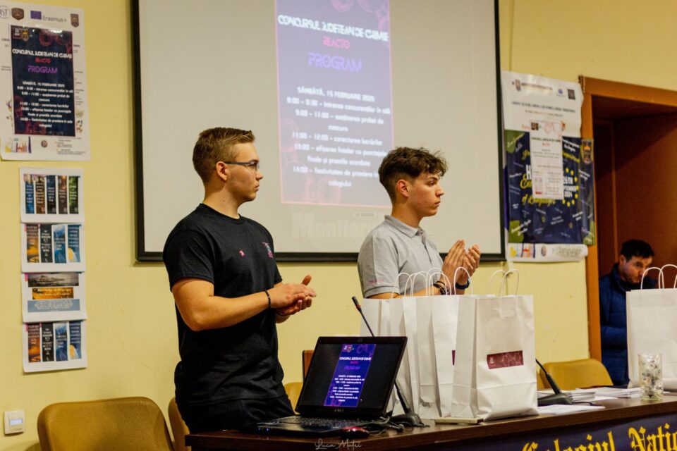 Concursul Județean de Chimie „REACTO”