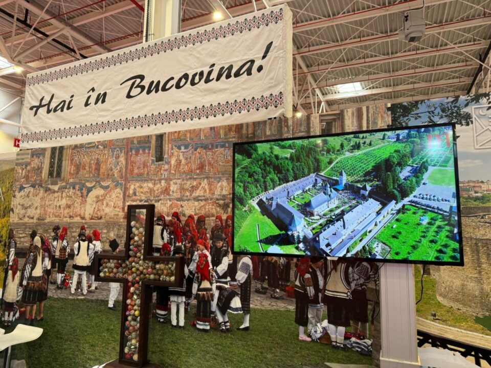 Oferta Bucovinei este promovată la Târgul de Turism al României