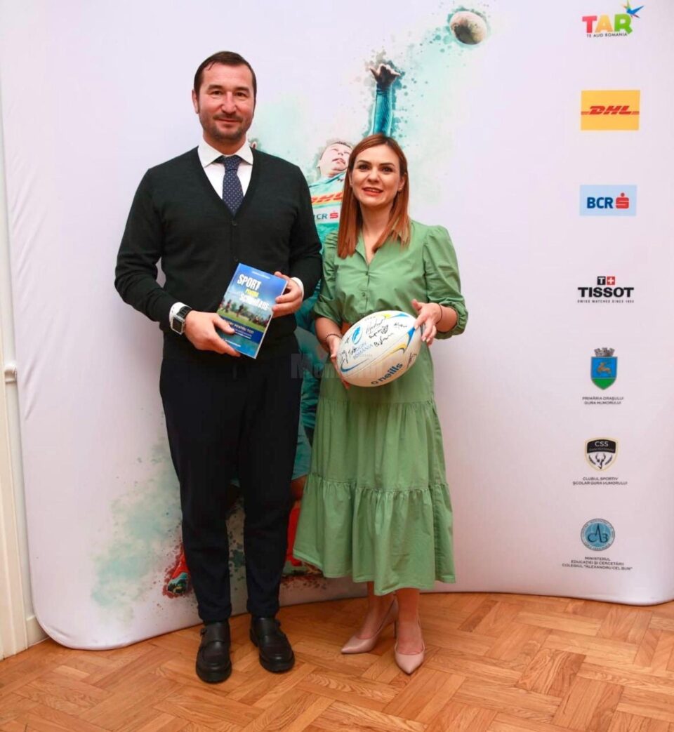 Gabriela Popescu si presedintele Federatiei Romane de Rugby, Alin Petrache