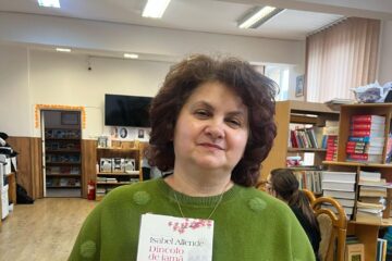 Bibliotecar Mihaela Liliana Onisii