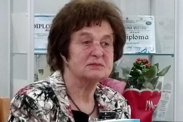Alina Andruhovici și volumul lansat de aceasta la Câmpulung Moldovenesc
