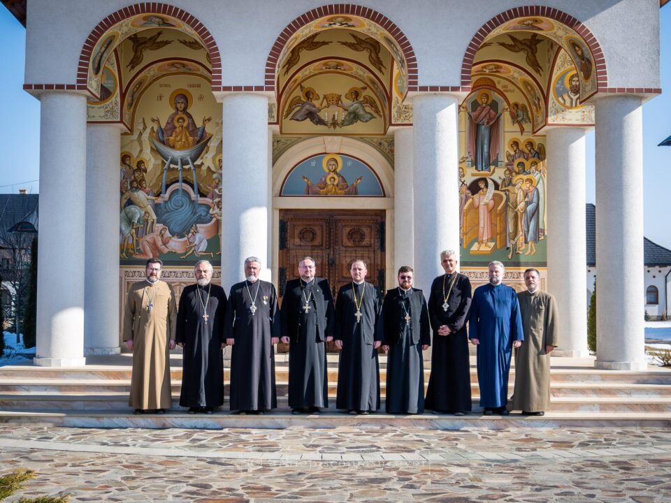 Întâlnire de lucru cu preoții ce oferă asistență religioasă în unitățile bugetare din județul Suceava Întâlnire de lucru cu preoții ce oferă asistență religioasă în unitățile bugetare din județul Suceava