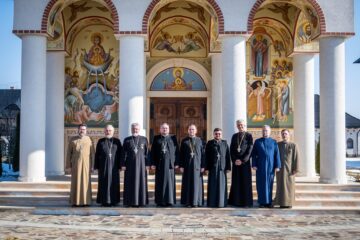 Întâlnire de lucru cu preoții ce oferă asistență religioasă în unitățile bugetare din județul Suceava