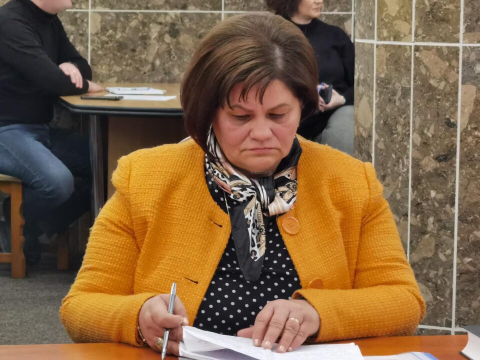 Carmen Maria Nisteriuc - noul reprezentant al partidului AUR în Consiliul Local Suceava Carmen Maria Nisteriuc - noul reprezentant al partidului AUR în Consiliul Local Suceava