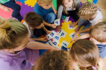 Înscrierile pentru grădiniță, programate pentru finele lunii mai