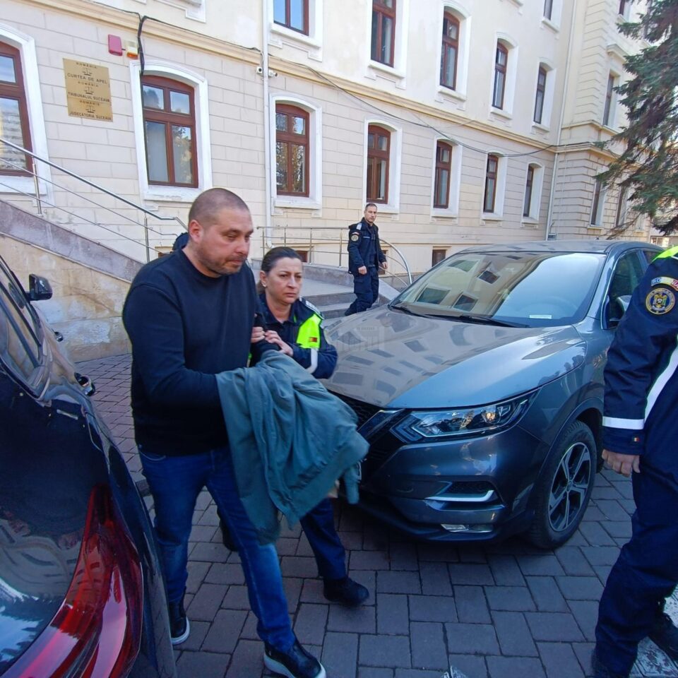 Cinci mandate de arestare în dosarul de corupție pe filiera elevi – instructori auto – polițiști examinatori