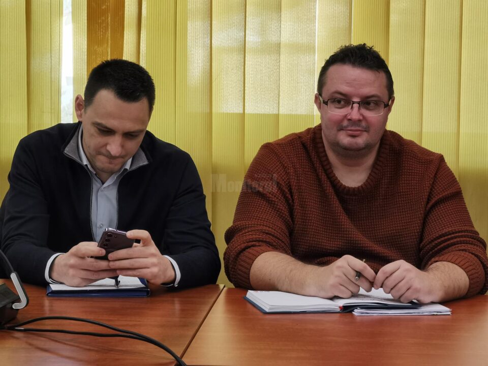 Cătălin Ciobanu - șef la „Parcări” și Gabriel Petruc, directorul TPL Suceava