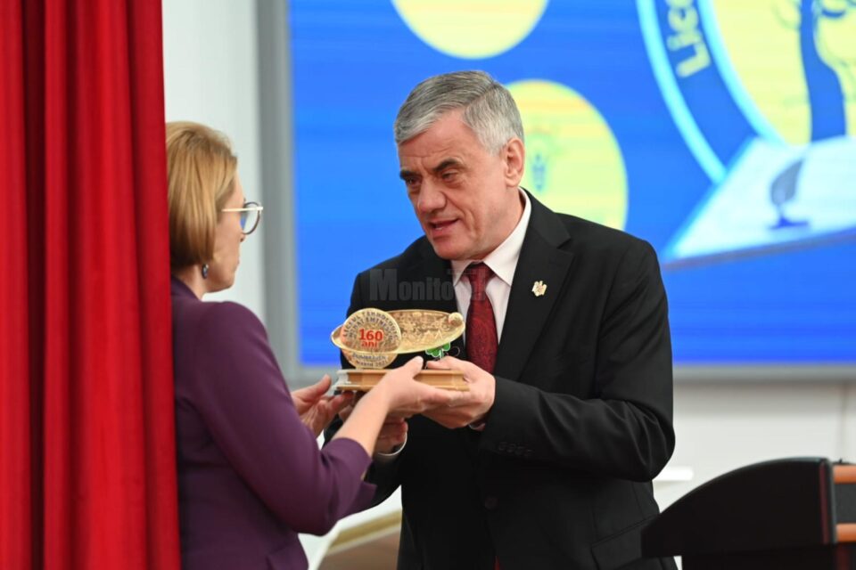 160 de ani de învățământ la Dumbrăveni