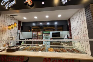 Singurul restaurant, din food court, cu activitatea suspendată. A fost redeschis după trei ore