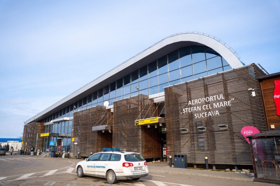 Consiliul Județean aprobă investiții de peste 23 de milioane de lei pentru extinderea platformei Aeroportului Suceava și montarea noului sistem ILS