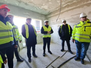 Mobilizare pentru asigurarea utilităților celui mai mare cămin studențesc din România, realizat prin CNI în campusul USV