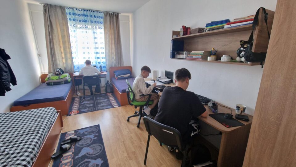Premii pentru cele mai frumoase și îngrijite camere de la căminul Colegiului „Spiru Haret”