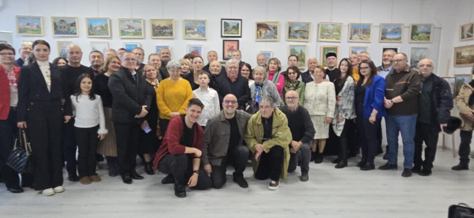 60 de tablouri, „ecouri în culoare”, expuse de Nicolae Paziuc, la Galeria „Zamca”. Prima expoziție, la 69 de ani