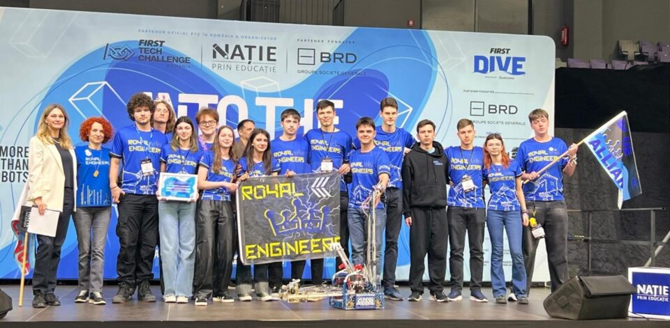 Echipa suceveană Royal Engineers, pe podium la Campionatul Național de Robotică FIRST Tech Challenge Romania Echipa suceveană Royal Engineers, pe podium la Campionatul Național de Robotică FIRST Tech Challenge Romania
