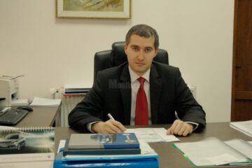 Dan Ionuț Adomniței