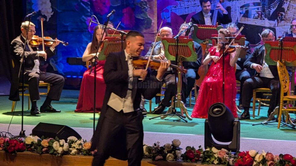 Un virtuoz al viorii, brașoveanul Alexandru Bogdan Costache