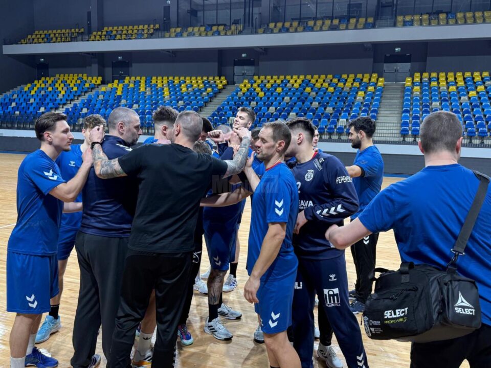 Universitarii se pregatesc pentru confruntarea cu vicecampioana