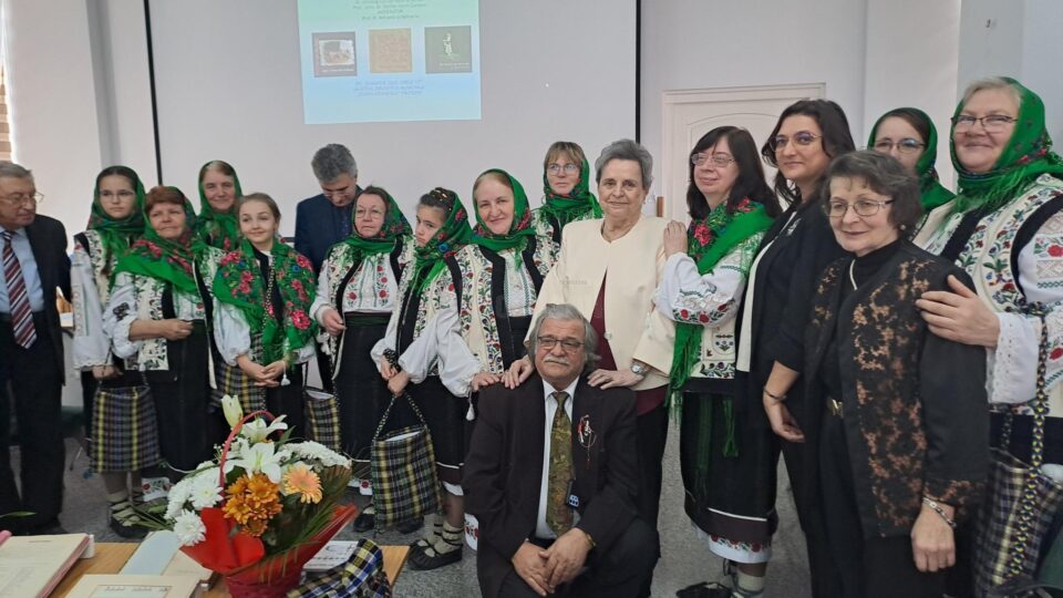 Lansarea Fonotecii Arhivei de Folclor „Vasile Adăscăliței” la Biblioteca Municipală „Eugen Lovinescu” Fălticeni
