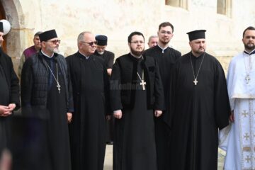 Câteva sute de oameni, de toate vârstele, au participat la „Marșul pentru viață 2025”, în centrul Sucevei