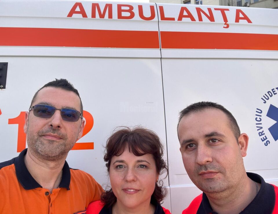 Echipajul SAJ care a intervenit pentru salvarea vieții pacientei