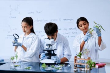 Suceava merge la Olimpiada Națională de Biologie cu șase elevi