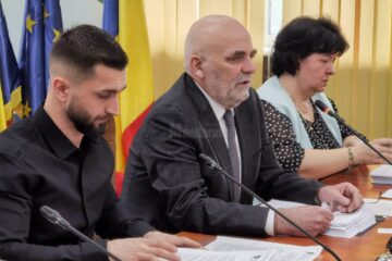 Proiecția bugetară a Sucevei, prezentată de primarul Vasile Rîmbu, are un total al veniturilor și cheltuielilor de aproape 800 milioane lei