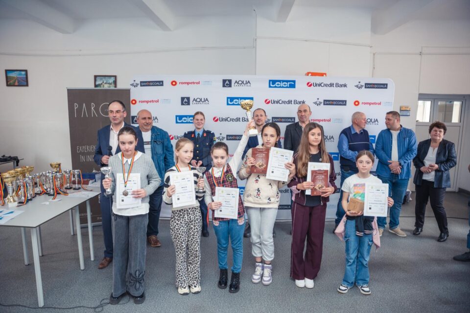 Concurs de șah ”Cupa Mușatinii”, de la Câmpulung, la a II-a ediție, Foto elev sergent Matei Trofin