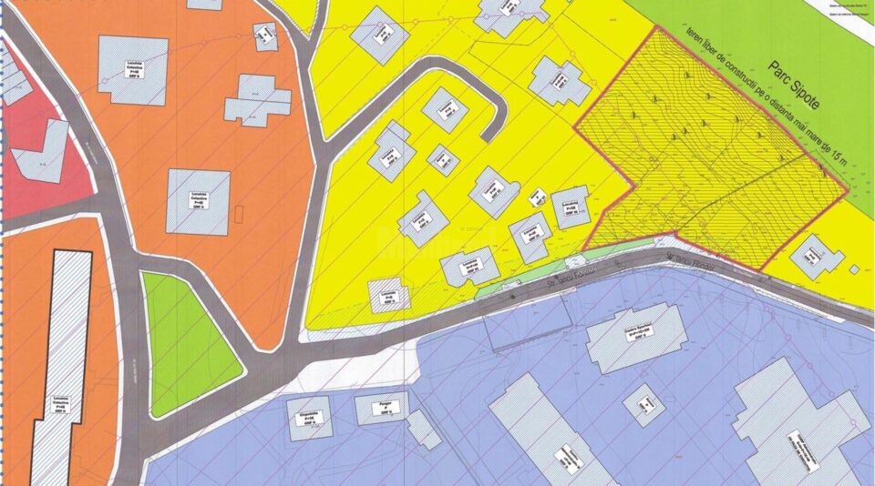 Amplasamentul complexului rezidențial în curs de autorizare la baza Parcului Șipote, pe strada Iancu Flondor