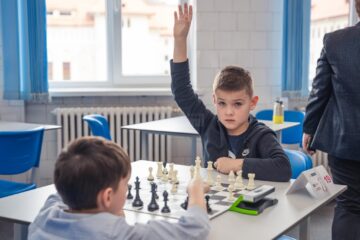 Concursul de șah „Cupa Mușatinii”, de la Câmpulung, la a II-a ediție. Foto: elev sergent Matei Trofin