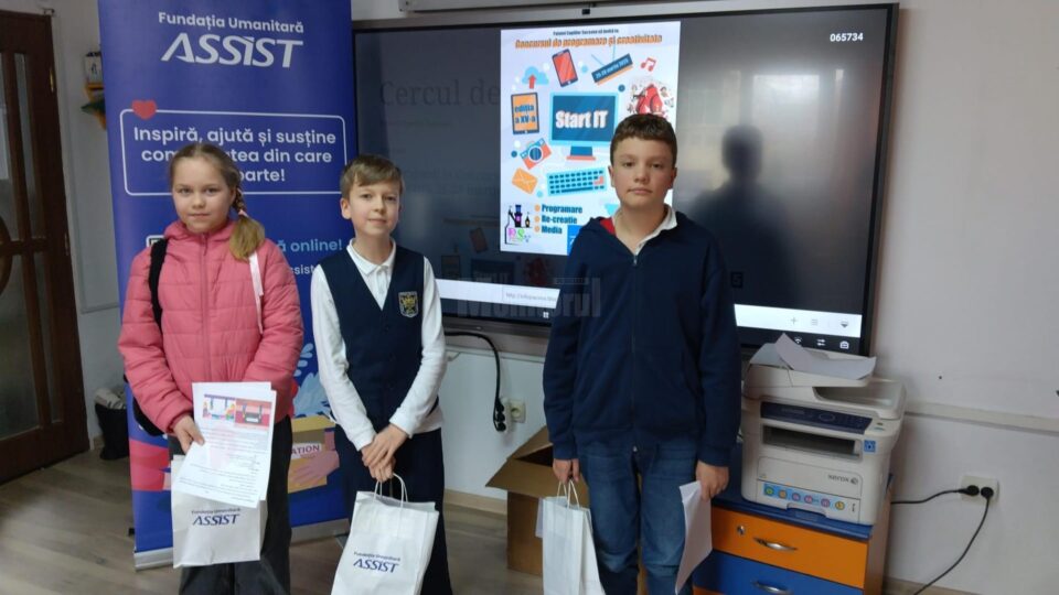 Premierea elevilor participanți la secțiunea de programare a concursului de informatică „StartIT”