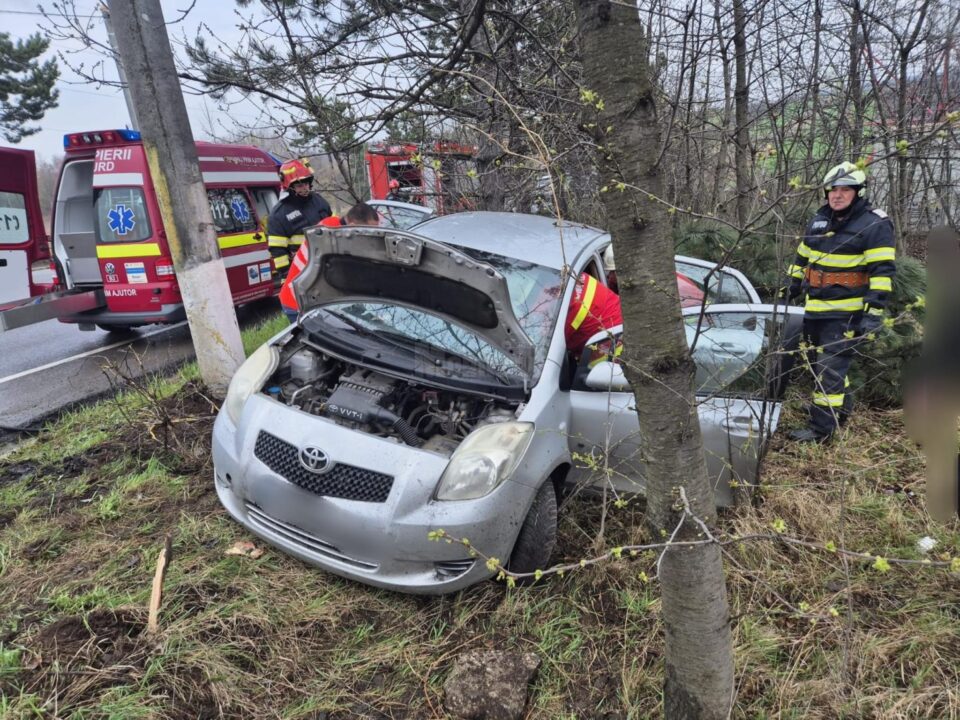Un ucrainean și un italian, implicați într-un accident rutier la Siret
