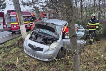 Un ucrainean și un italian, implicați într-un accident rutier la Siret