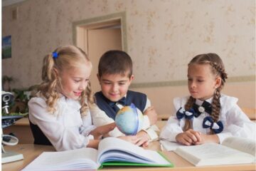 Au început înscrierile la clasa pregătitoare. Aproape 7.500 de copii devin, din toamnă, elevi