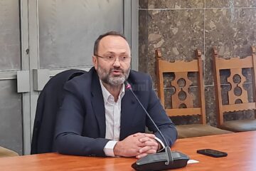 Preotul Cătălin Axinte, noul manager al Centrului Cultural Bucovina