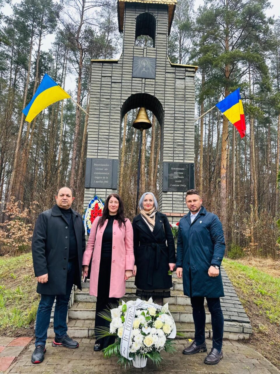 O delegație a AUR Suceava a fost prezentă la ceremonia de comemorare a românilor martiri de la Fântâna Albă