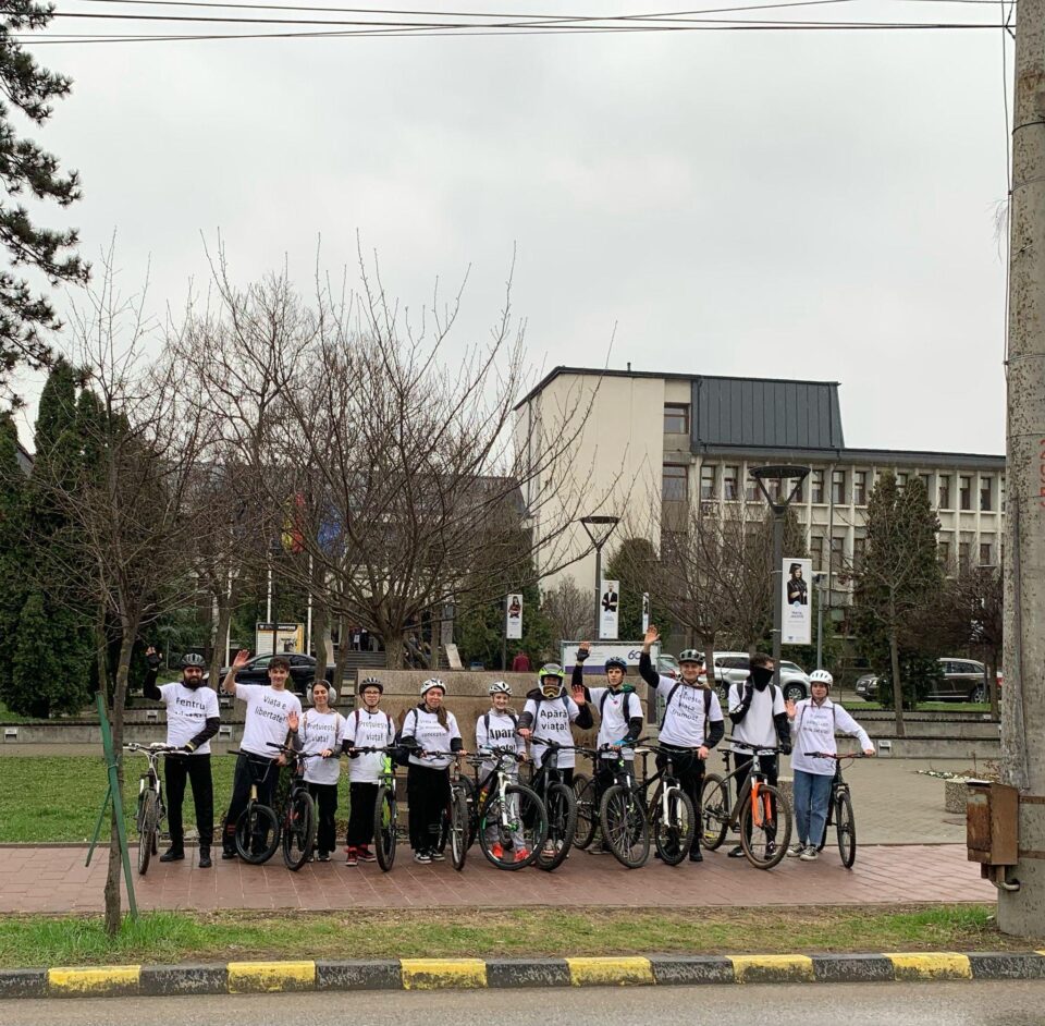 A Șasea Ediție a Marșului pentru Viață pe biciclete a tinerilor ATOS