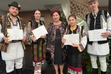 Elevi ai Școlii Populare de Artă ,,Ion Irimescu”, premiați la un concurs național desfășurat la Tg. Jiu