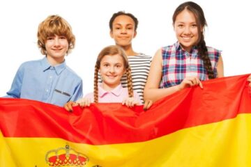 Cinci elevi suceveni merg la Olimpiada de Limbă Spaniolă