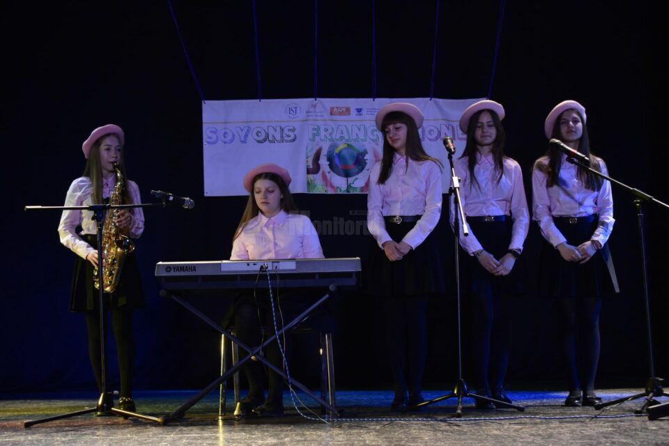 „Soyons francophones! Să fim francofoni!”, îndemnul la care au răspuns 50 de școli din județ