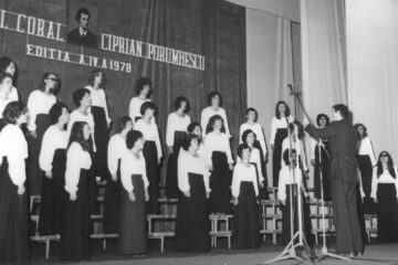 Cor dirijat de prof. Marian Palade