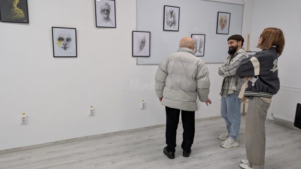 Expoziția de grafică „Sensul din haos”