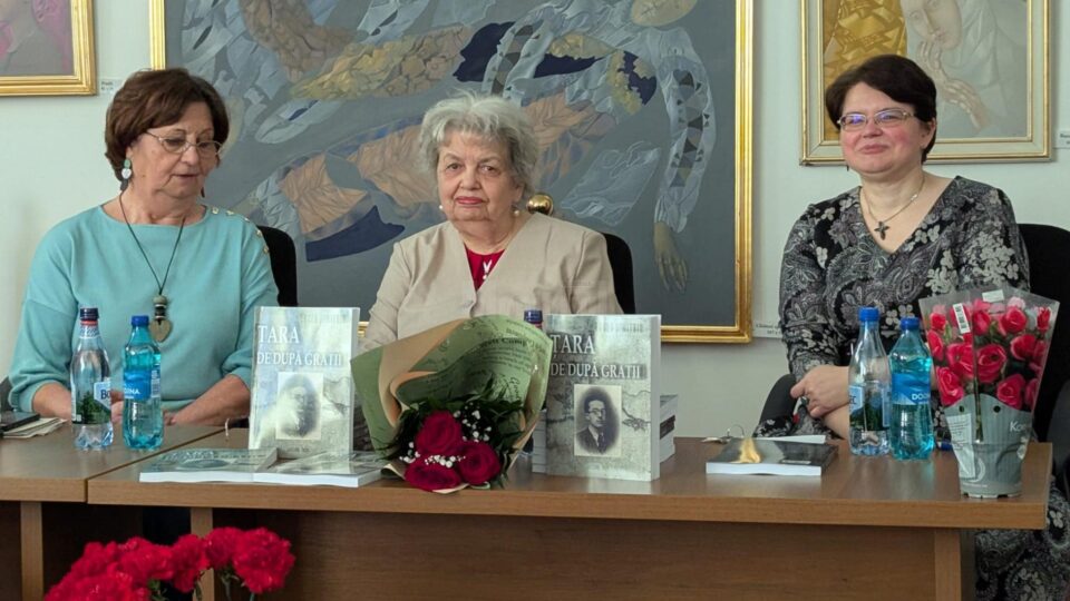 Octavia Lupu Morariu și Eugen Dimitriu, elogiați la Biblioteca Bucovinei, într-un cadru literar festiv