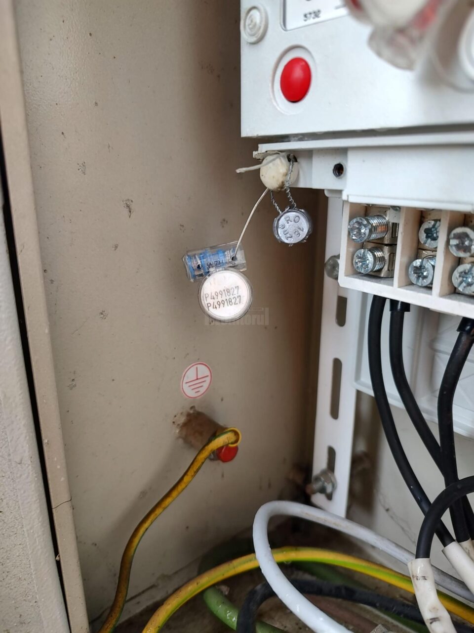 Furt de energie electrică