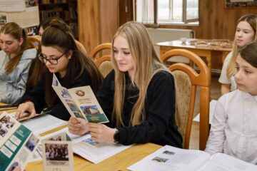 Lansarea celui mai recent număr al revistei Șansele Oamenilor de Succes – o celebrare a cuvântului și a creativității