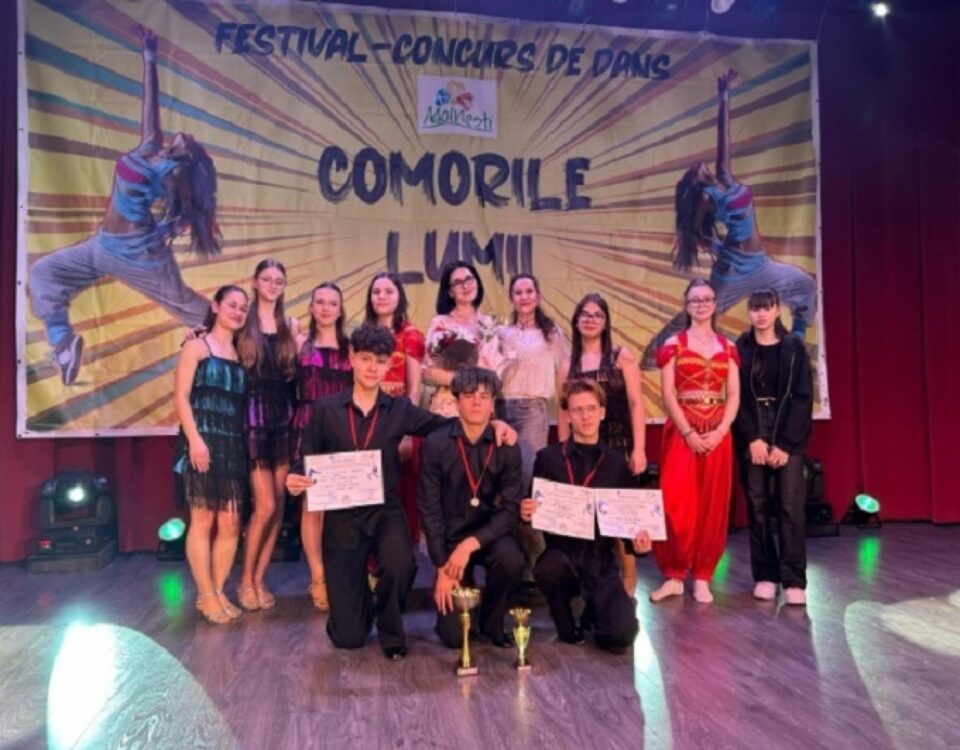 Formația „Adalis” de la Palatul Copiilor Suceava a obținut Marele Trofeu al Concursului de dans „Comorile lumii”